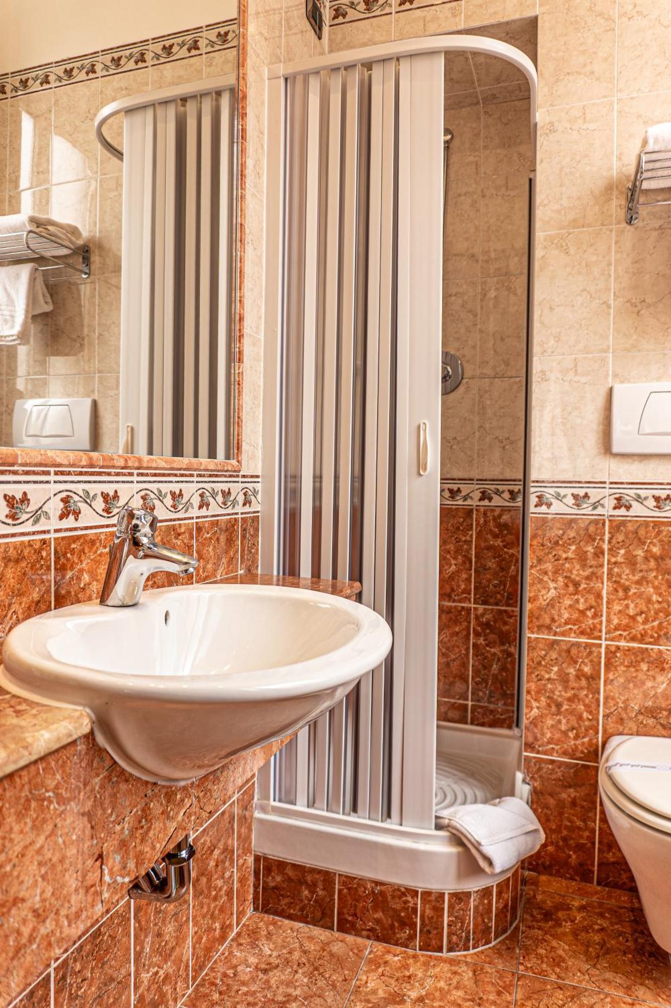 Miami Hotel 3*